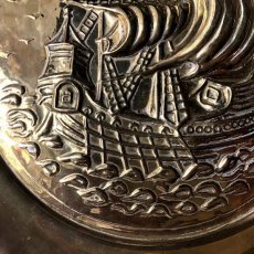 画像3: イギリス 1950-1970年代 真鍮ブラス 飾り皿 壁飾り 帆船 25.2cm (3)