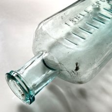 画像7: イギリス アンティーク TABLE SPOONS 可愛い淡い青緑のガラス瓶 (約高さ16.0cm) (7)