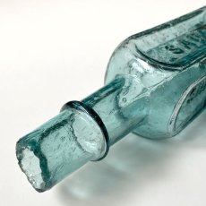 画像7: イギリス SHIPLEY SAUSE ELETCHERS アンティークガラス瓶 (約高さ14.4cm) (7)
