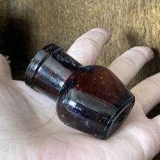 画像7: イギリス OXO アンバー アンティークボトル 小さくて可愛いミニサイズ(約5.4cm) (7)