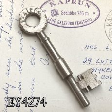 画像1: (在庫1/5)イギリス アンティークドアキー GIBBONS W.HAMPTON製古い鍵 約8cm  (1)