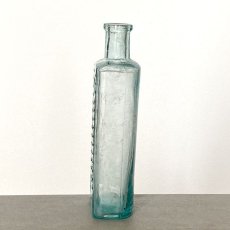 画像3: イギリス アンティーク TABLE SPOONS 古いインテリアガラス瓶 (約高さ 16.8cm) (3)
