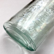 画像7: イギリス アンティークガラス瓶 DINNEFORD'S MAGNESIA (約17.5cm) (7)