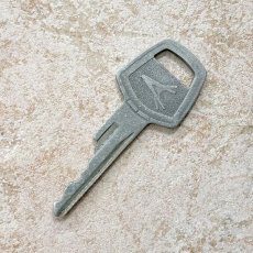 画像1: アメリカ ヴィンテージ自動車キー 車鍵 car key 約5.8cm (1)