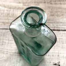 画像7: イギリス アンティーク ガラス瓶 ONE TABLE SPOONS(約高さ 16.2cm) (7)