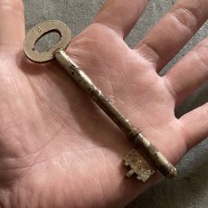 画像5: イギリス アンティークキー UNION 14 鉄製古い鍵 英国インテリア雑貨(約10.3cm)  (5)