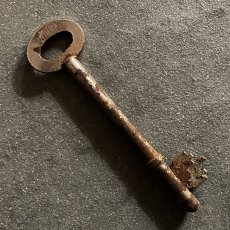 画像1: イギリス アンティークキー UNION 14 鉄製古い鍵 英国インテリア雑貨(約10.3cm)  (1)