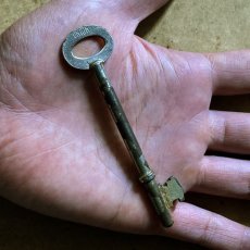 画像5: イギリス アンティークキー 12UNION レトロ鍵 かぎ antique key アイアン雑貨 英国インテリア ヴィンテージ雑貨(約9.3cm) EY7618 (5)