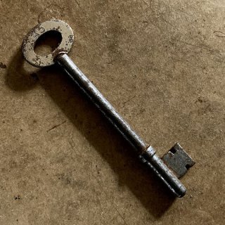 ヨーロッパ/イギリスのアンティークキー・(5cm〜10cm)