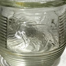 画像2: イギリス アンティークガラスビン リザーブポット 熊クマの保存瓶 (約7.3cm) (2)