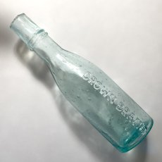 画像4: イギリス アンティークガラス瓶 CROWN BRAND 古いガラスビン インテリア雑貨 (約14.5cm) (4)