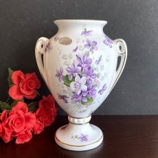 画像1: イギリス エインズレイ AYNSLEY WILD VIOLETS ワイルドバイオレット 大きな花瓶 (高さ約19.0cm) (1)