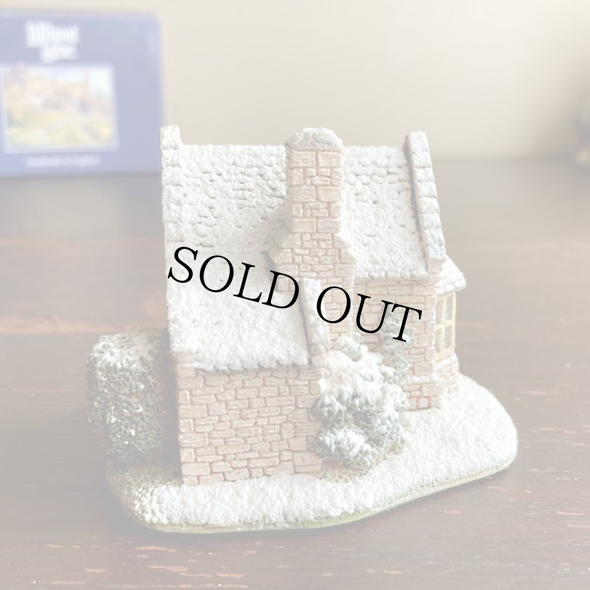 画像3: 英国カントリーコテージ 1993年 リリパットレーン Lilliput Lane 雪のお菓子屋さん THE GINGERBREAD SHOP ジンジャーブレッド ショップ クリスマスコレクション ミニチュア フィギュア (3)