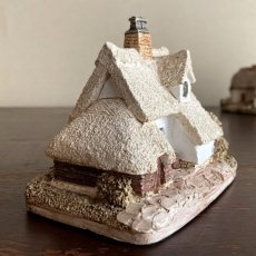 画像6: 英国カントリーコテージ 1985年 リリパットレーン Lilliput Lane  藁ぶき屋根の英国カントリーの農家のお家 Clare COTTAGE ミニチュア フィギュア (6)