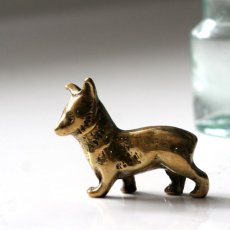 画像9: イギリス 小柄で愛らしいコーギー犬 真鍮製 オーナメント 家や家族を守る イギリス犬置き物プレゼント (9)