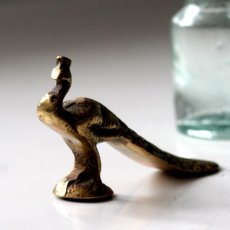 画像8: イギリス 優雅で幸運のクジャクの真鍮製 アンティークブラスbrassオーナメント イギリス鳥 縁起物 ラッキーアイテム (8)