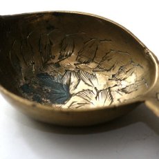 画像10: イギリス 真鍮製 白鳥トレイ アンティークブラス brass 水鳥オーナメント 動物雑貨 (10)