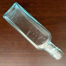 画像6: イギリス アンティークガラス瓶 PATERSON'S CAMP COFFEE GLASGOW (約高さ15.1cm) (6)