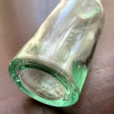 画像10: イギリス アンティークガラス瓶 JOHN MACKAY & Co EDINBURGH (約高さ18.5cm)  (10)