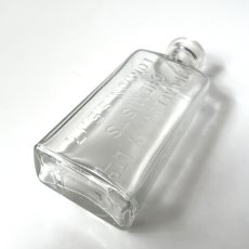 画像7: イギリス アンティークガラス瓶 P.H.GALLOWAY LTD CHEMIST LONDON,S.E.17. (約高さ12.1cm)  (7)