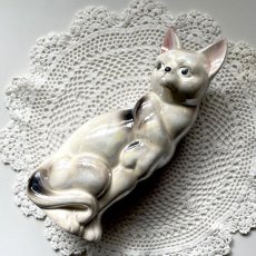 画像3: イギリス 陶器製シャムネコ置物 光沢のある猫オブジェ 陶器ねこフィギュリン (約 高さ18cm) (3)
