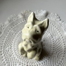 画像6: イギリス 陶器製テリア犬置物 テリアオブジェ 陶器いぬフィギュリン 犬雑貨 (約 高さ12cm) (6)