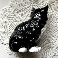 画像6: イギリス 陶器製黒猫置物 シックなクロネコオブジェ 陶器ねこフィギュリン 猫雑貨 (約 高さ13.8cm) (6)