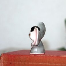 画像11: イギリス 1960年代 陶器製大きな耳ねずみ ソルト＆ペッパー2穴 フィギュリン ネズミ雑貨 MADE IN JAPAN (約 高さ6.8cm) (11)
