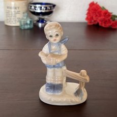 画像7: イギリス  ヴィンテージ 男の子ブルー陶器置物 フィギュリン 人形オブジェ雑貨 アニマルコレクション(約 高さ10.6cm) (7)