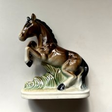 画像7: イギリス 陶器製 馬置物 オブジェ フィギュリン 馬雑貨 (約 高さ11.2cm) (7)