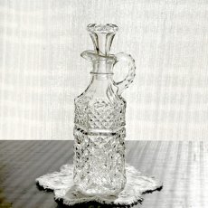 画像9: イギリス 1950年代 カットガラスオイルボトル キャップ付き (9)
