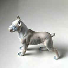 画像3: イギリス ボクサー犬 陶器製 犬置物 可愛い子犬オブジェ フィギュリン イヌ雑貨 (3)