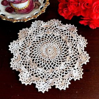 アンティークリネン＆レースドイリー/手刺繍ドイリー【なららん】