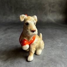 画像3: イギリス 1950年代 ヴィンテージ陶器 犬置物 包帯ドッグ DOG Porcelain 傷ついた前足 MADE IN JAPAN 里帰り品 (3)