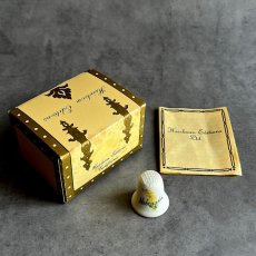 画像1: アメリカ 1983年 HEIRLOOM EDITIONS ネブラスカ州 花＆鳥 箱付き ハンドペイント 陶製シンブル 指ぬき (1)