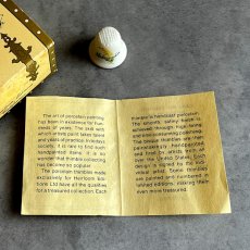 画像3: アメリカ 1983年 HEIRLOOM EDITIONS ネブラスカ州 花＆鳥 箱付き ハンドペイント 陶製シンブル 指ぬき (3)