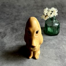 画像1: イギリス 人気のSYLVAC シルバック社 ビンテージ サッドサム犬 SylvaC Sad Sam Doleful Dog No2938 ENGLAND (約高さ9.7cm) (1)