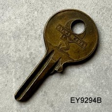 画像6: アメリカ ヴィンテージ鍵 ATLAS KEYS CLEVELAND U.S.A. (6)