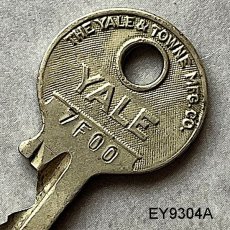 画像2: アメリカ ヴィンテージ鍵 YALE(エール) THE YALE  & TOWNNE MFG CO MADE IN U.S.A. (2)