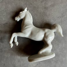 画像8: ヨーロッパ 1970年代 陶製 白馬 ホースフィギュア 里帰り品 JAPAN オキュパイドジャパン 陶器 (8)