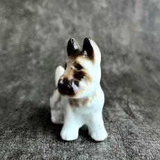 画像2: イギリス テリア犬 ヴィンテージ ミニチュアフィギュア オキュパイドジャパン MADE IN JAPAN (2)