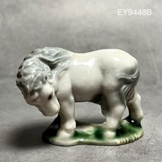 画像8: イギリス First Whimsies (1953 - 1959) WADE社 Whimsies Shetland Poney ポニー ENGLAND ウェードウィムズィーズ ミニチュアフィギュア (8)