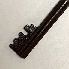 画像5: フランス アンティーク/ヴィンテージ鍵 古いカギ 家具 海外インテリア雑貨(約 長さ8.9cm) (5)