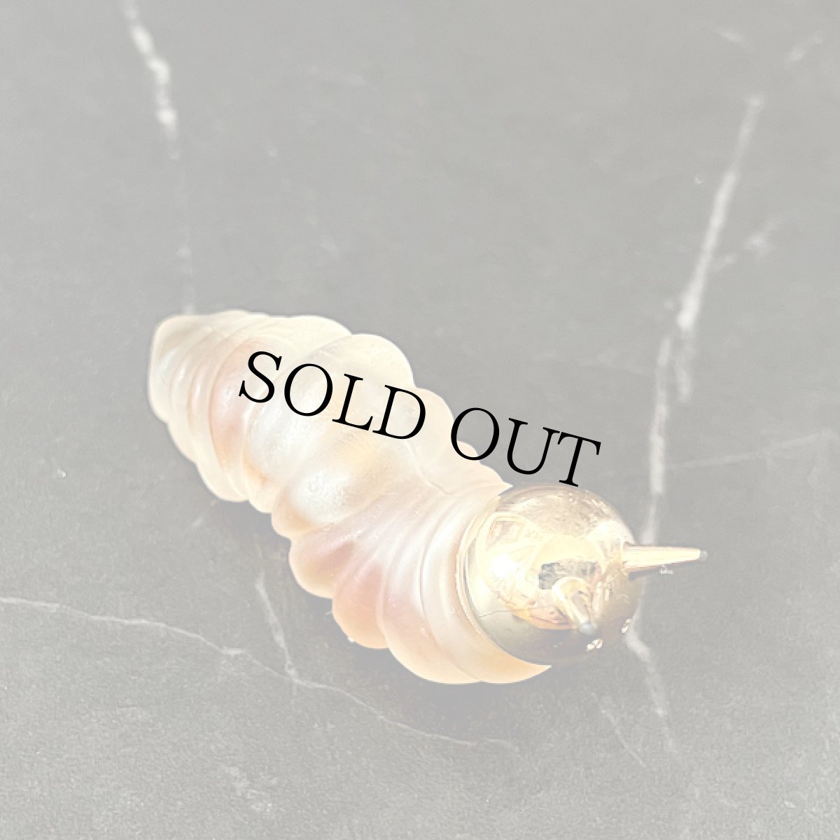 画像8: イギリス 1970年代 ヴィンテージ AVON エイボン Caterpillar worm 香水瓶 パフュームボトル  (8)