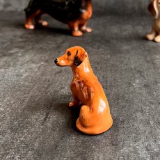 画像6: 英国 ロイヤルドルトン ミニチュアダックスフンド Royal Doulton 小さな犬陶製置物 イギリスアンティーク (6)