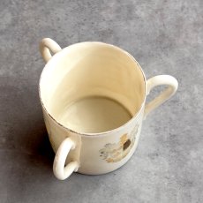 画像4: 英国 1920-1950年代 アンティーク 陶器 3ハンドルカップ ENGLAND 紋章 クレストウェア CREST WARE (4)