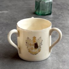 画像3: 英国 1920-1950年代 アンティーク 陶器 3ハンドルカップ ENGLAND 紋章 クレストウェア CREST WARE (3)