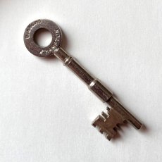 画像5: イギリス アンティーク ドアキー GIBBONS製 古い鍵 ラッキーアイテム 刻印WB4/FF51 約7.8cm  (5)
