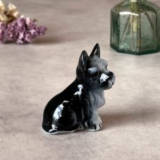 画像2: アメリカ 小さなお座り犬 陶製ミニチュア置物 犬雑貨 (2)