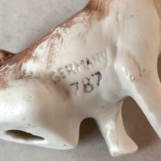 画像8: アメリカ 1950-1970年代 スピッツ犬 GERMANY 787 ドイツ製 小さな陶製ミニチュア犬置物 Spitz Dog Figurine Porcelain Ceramic Figure (8)